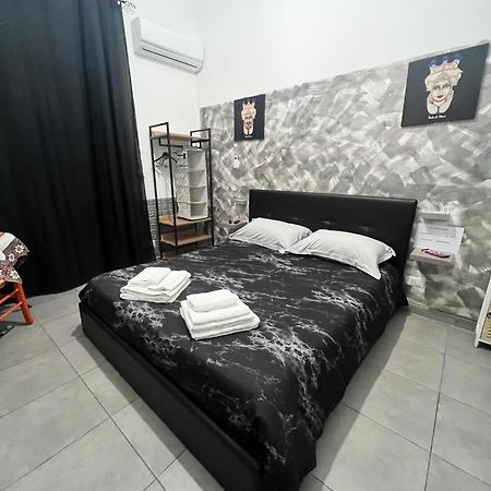 La Casa Di Bella Hotel Палермо Екстериор снимка