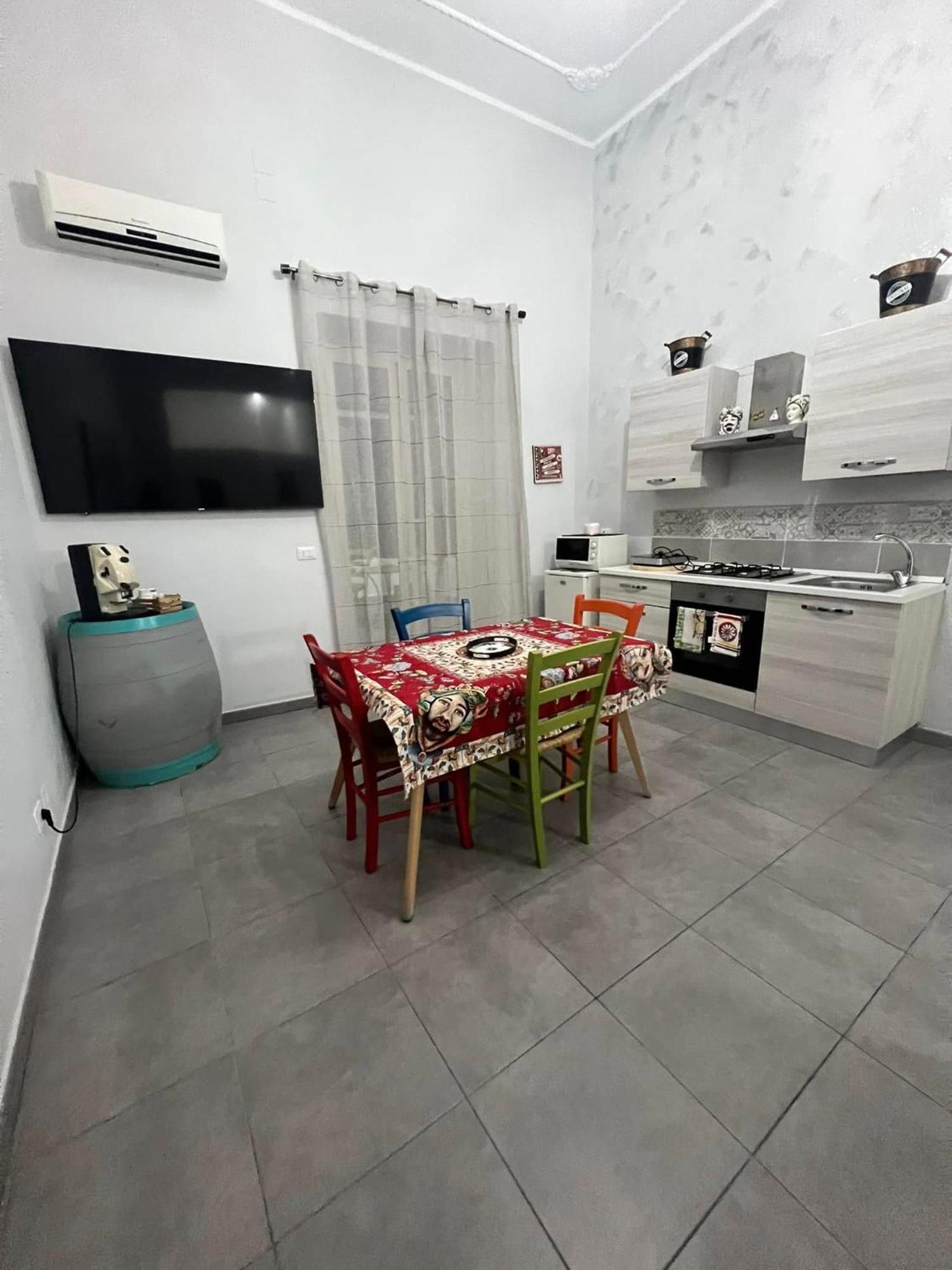 La Casa Di Bella Hotel Палермо Екстериор снимка