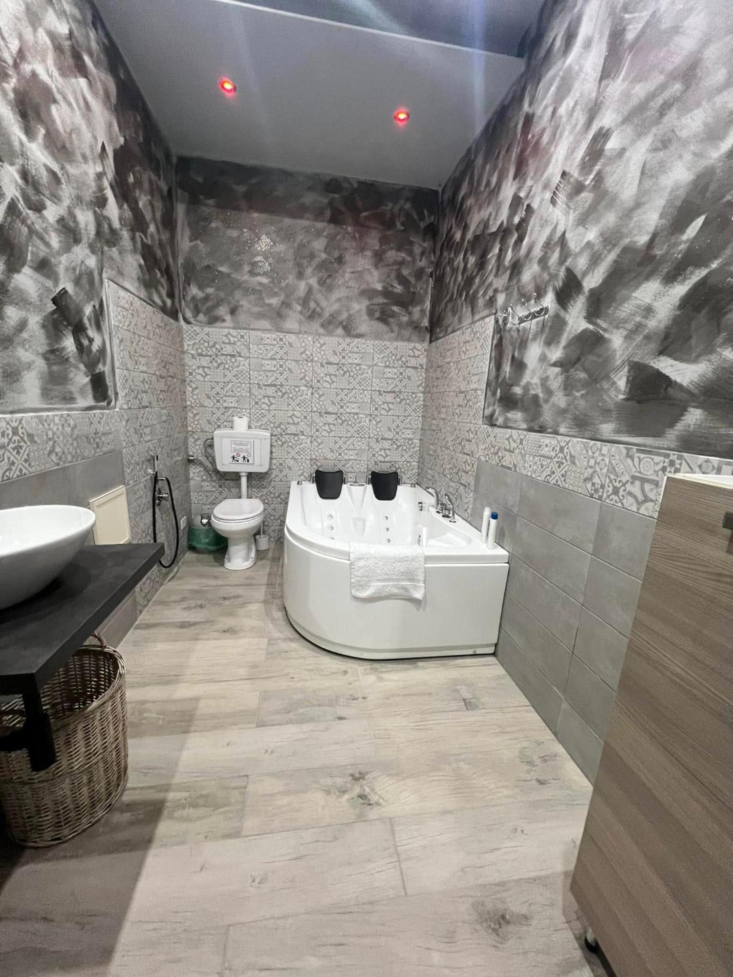 La Casa Di Bella Hotel Палермо Екстериор снимка