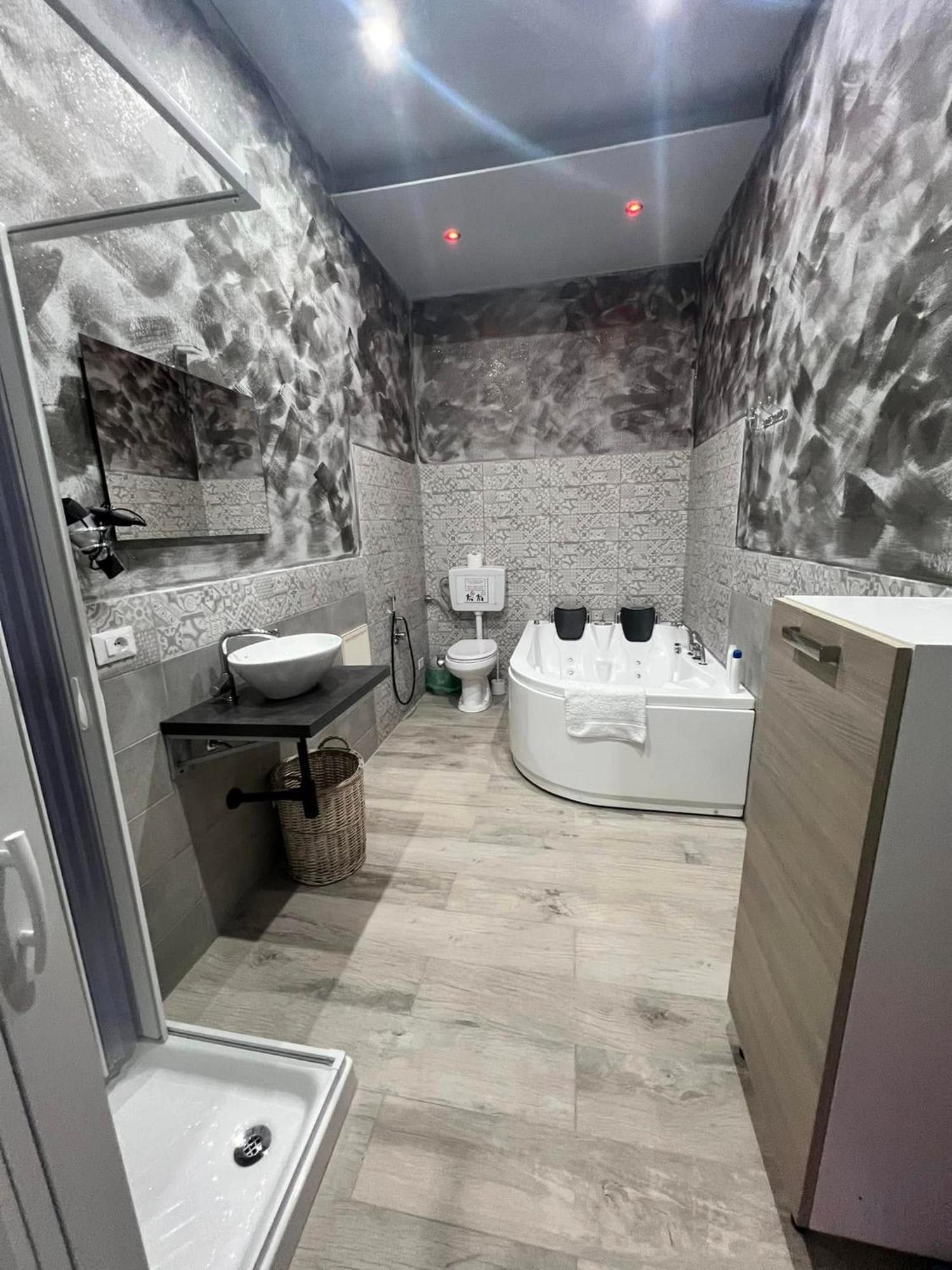 La Casa Di Bella Hotel Палермо Екстериор снимка